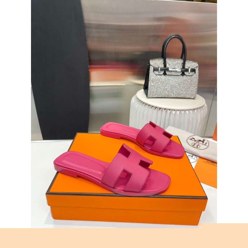 H**mes slippers